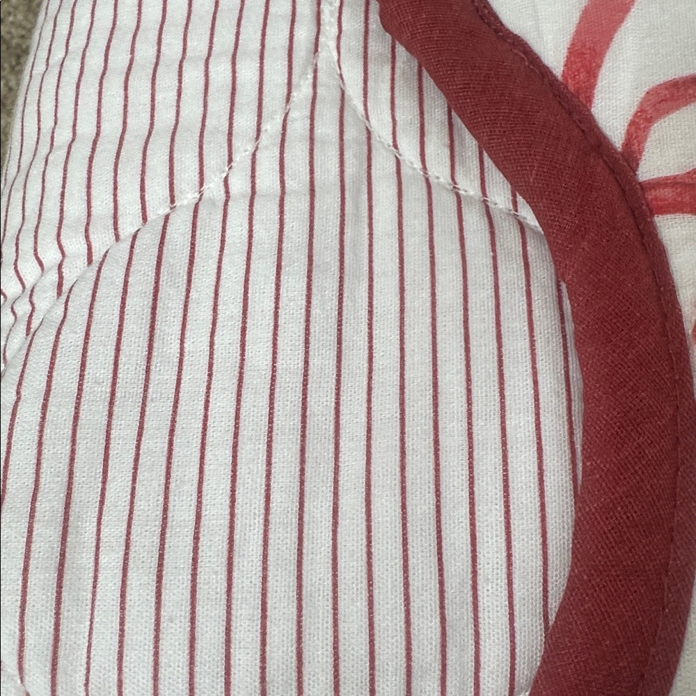 Quilt Set King Ruby and Ribbons - Picture 6 of 8
